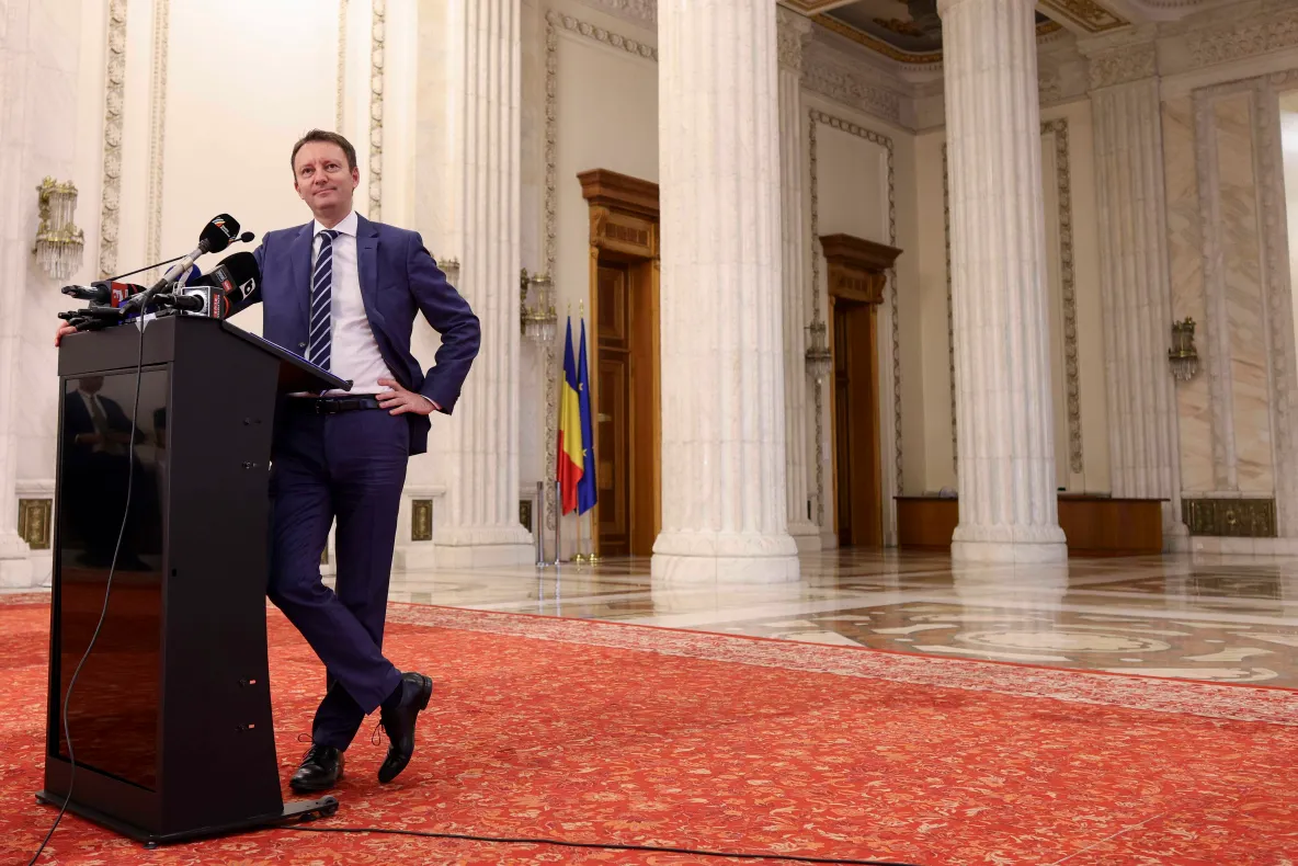 Siegfried Mureșan, în Parlament: "Dacă ne vom permite, vom reduce TVA". Grindeanu: "Sunteți un guvern Bolojan 2, dar mai userist" LIVETEXT