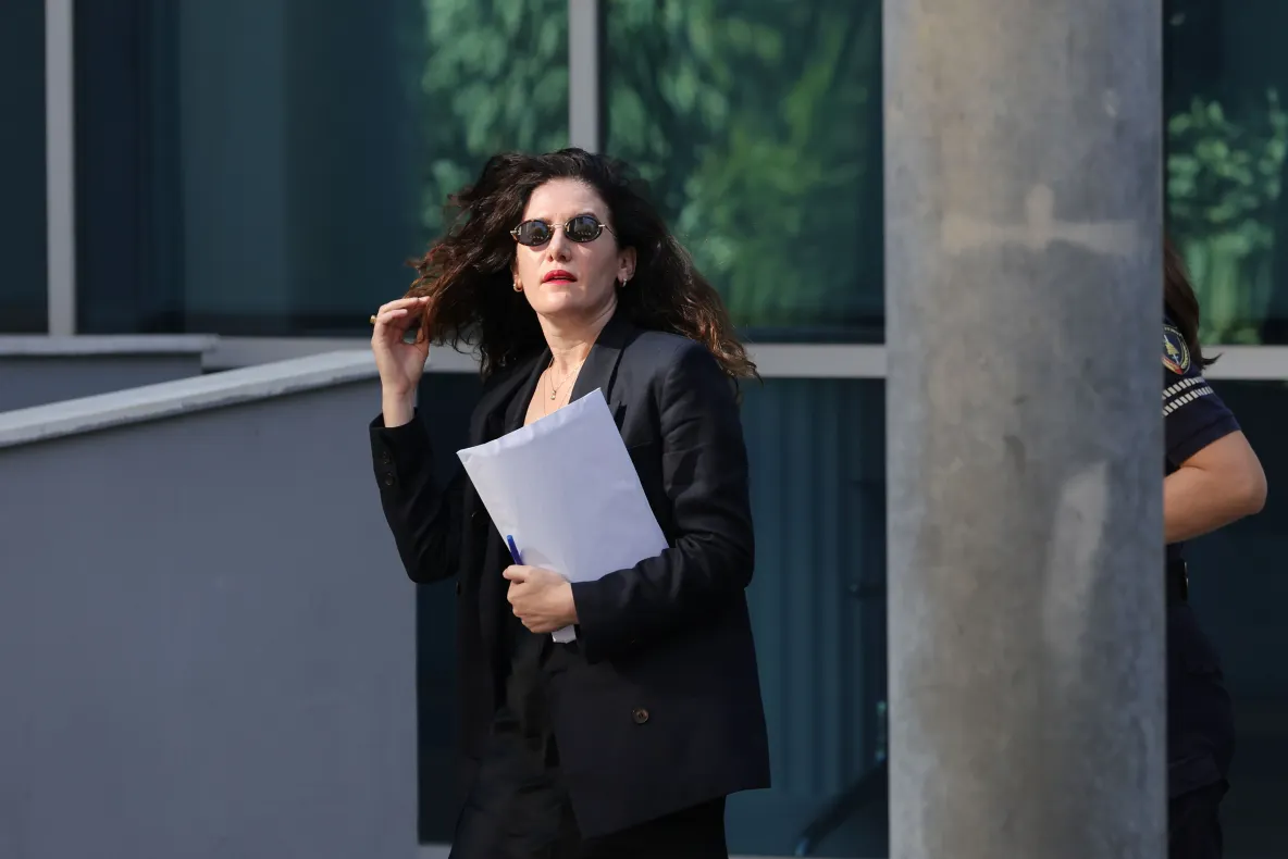 Vlora Hyseni, șefa serviciilor secrete din Albania, suspendată