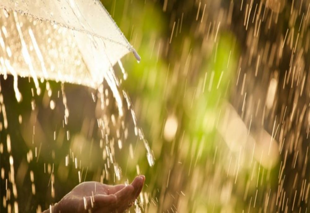 Cod galben de instabilitate atmosferică în 14 județe, până duminică la prânz