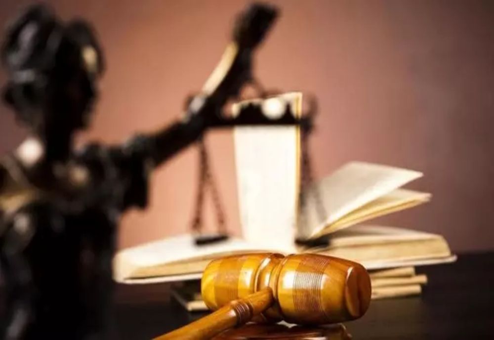 Suma astronomică pe care statul trebuie să o scoată din buzunar pentru salariul magistraților. Numai suplimentul înseamnă 2/3 din salariile din Educație