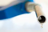 Criză majoră de carburanți în Crimeea, după atacurile ucrainene. Putin caută bani pentru subvenții