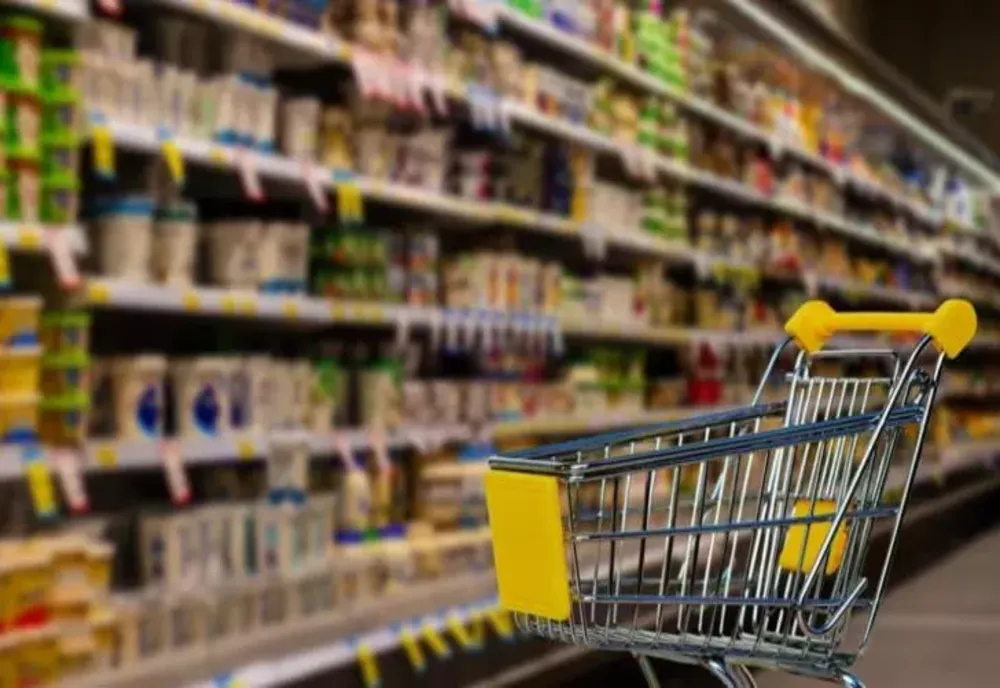 Planul pentru ieftinirea alimentelor. Marcel Ciolacu, întâlnire cu reprezentanții marilor lanțuri de magazine