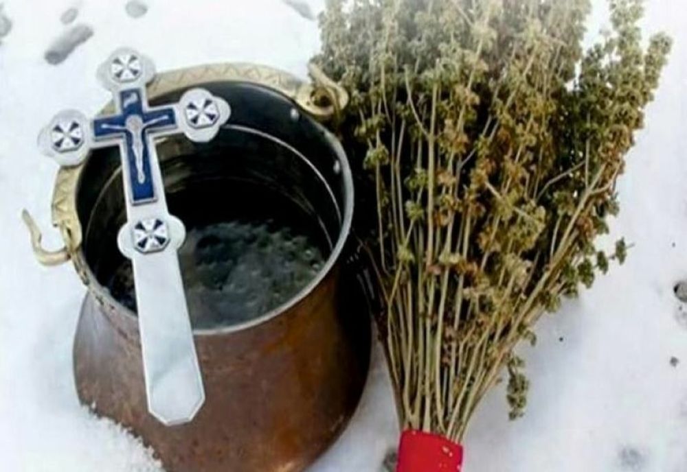 Părintele Cărămizaru: Boboteaza, cristelnița iubirii dumnezeiești și deschizătoare a cerului