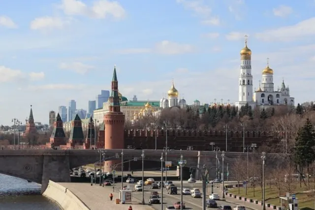 Rusia a anunţat că închide Consulatul României la Sankt Petersburg