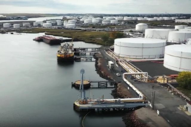 Statele Unite vor permite Indiei, temporar, să cumpere petrol rusesc