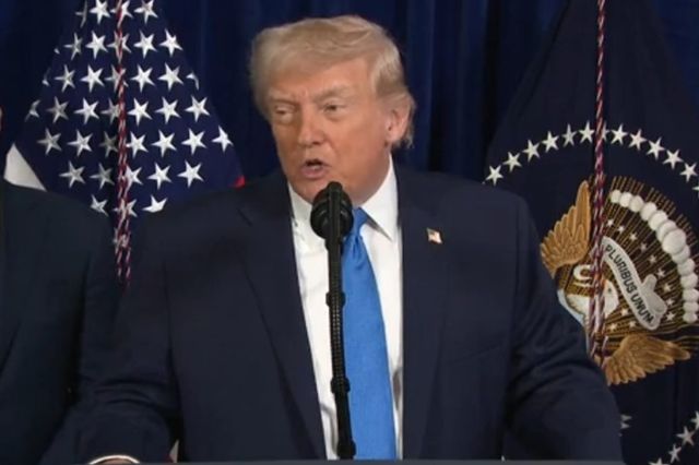 Scenariu exploziv pe piețele mondiale: un atac al SUA asupra Iranului ar putea declanșa o criză economică globală prin scumpirea petrolului